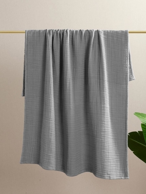 Selimut muslin berlapis abu-abu terang OEM Selimut muslin katun untuk orang dewasa