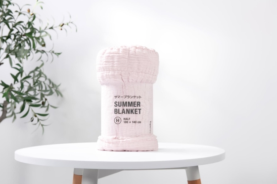 100% Katun Seersucker Selimut Pink Selimut Raja Ukuran Chic Dan Nyaman