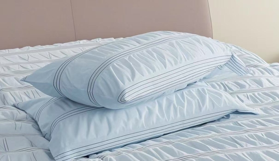 Set Selimut Seersucker Katun Daur Ulang Poliester Biru Muda Ramah Lingkungan Ukuran King